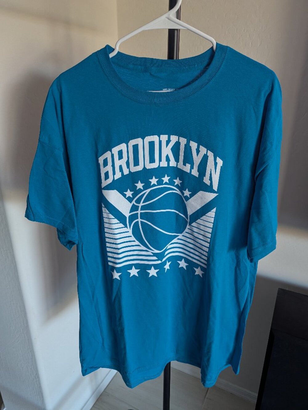 NWOT Melrose Place Brooklyn T-shirt XXL